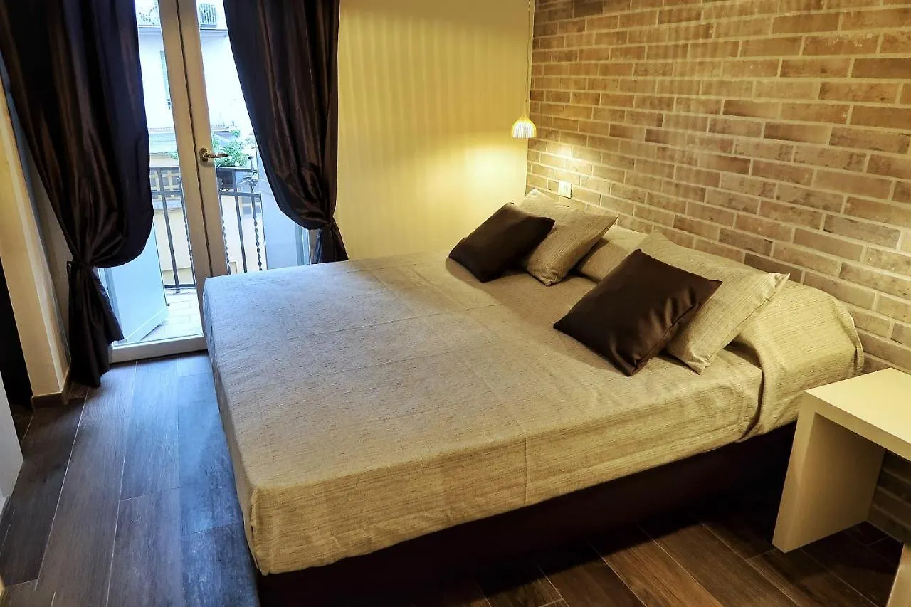 **  Maglo Station Bed & Breakfast Bologna Italy